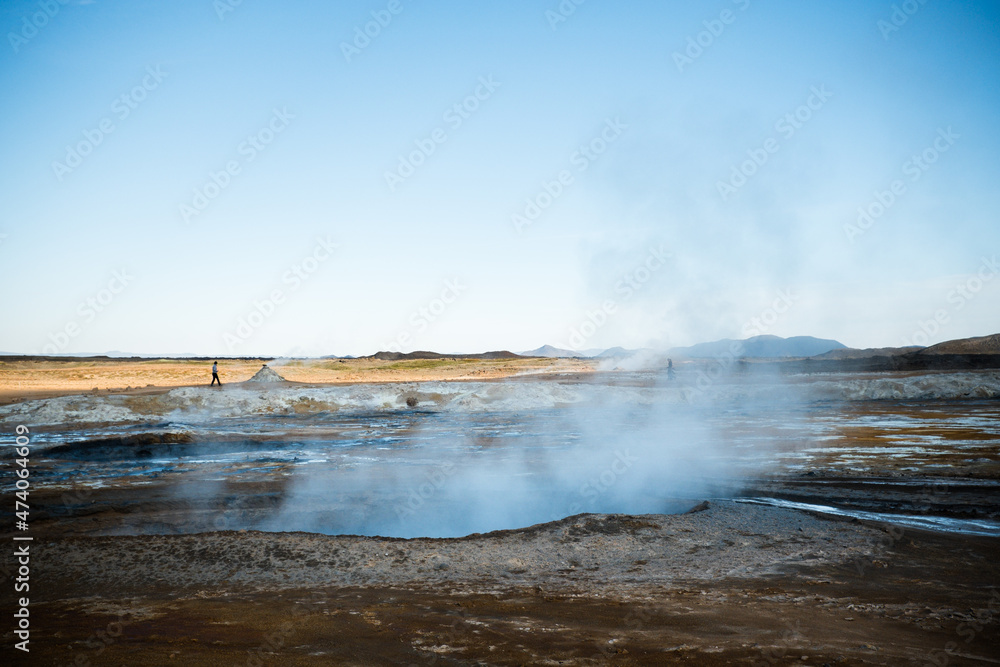 Geothermalgebiet mit Quellen und Smoker im Gebiet Hverir, Myvatn in Island