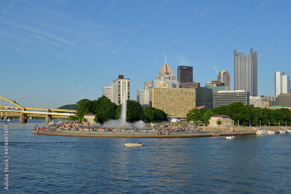 Boats in front of Point State Park, Pittsburgh, Pennsylvania