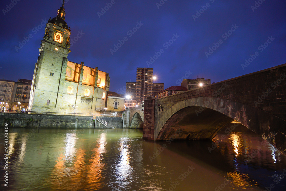 San Anton church and bridge in Bilbao at dusk