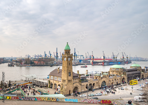 Canvas Print Chilehaus Hamburg Innenhof