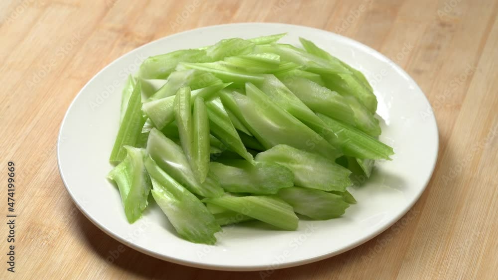 Featured Chinese food, low-fat vegetarian stir-fried celery Featured Chinese food, low-fat vegetarian stir-fried celery