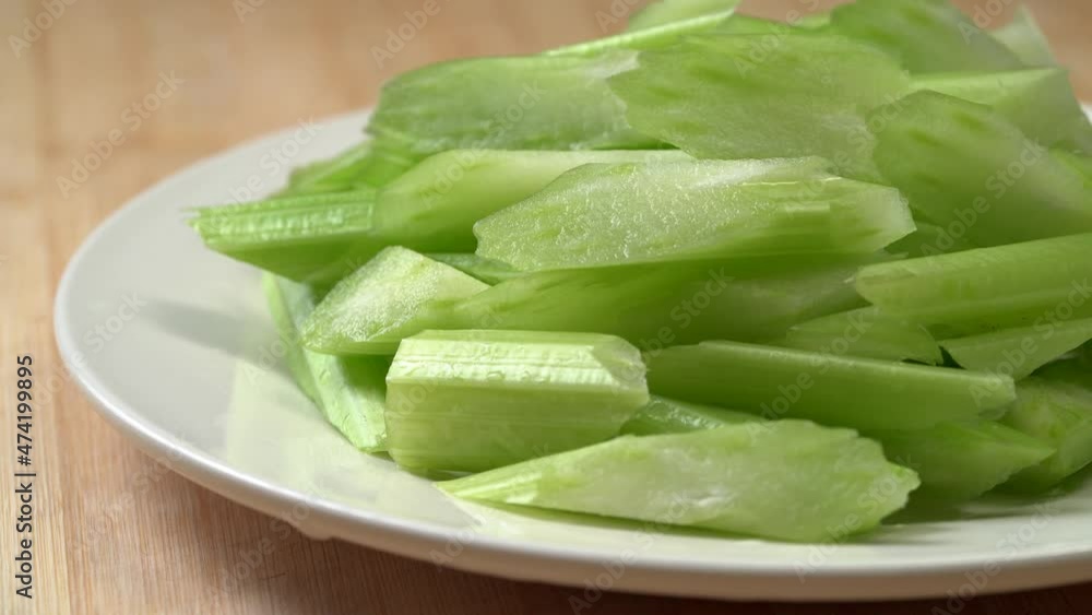 Featured Chinese food, low-fat vegetarian stir-fried celery Featured Chinese food, low-fat vegetarian stir-fried celery
