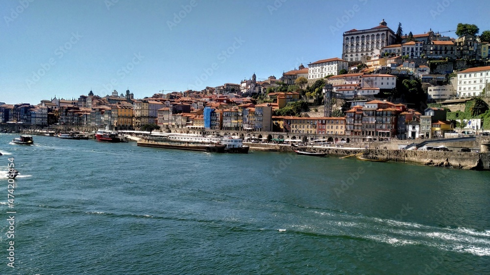 The most iconic place in Porto, it's the most desired landscape by tourists.