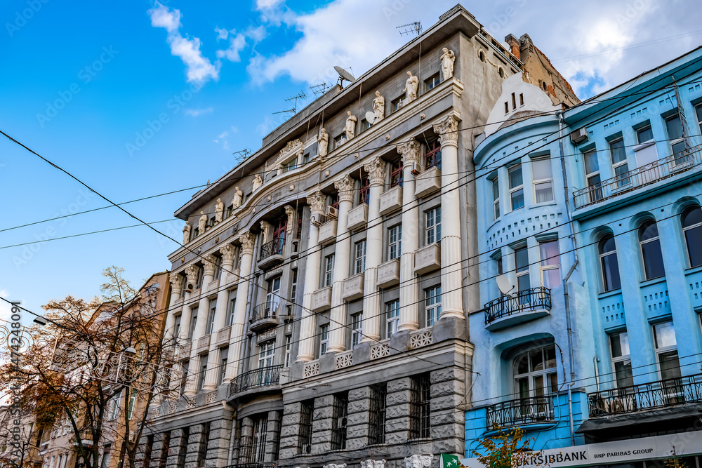 Fototapeta premium Kharkiv, Ukraine - October 20, 2020: Former Moshkevich Revenue house on 82 Sumska Street in Kharkov. Ancient building with female antique sculptures on the facade. Architect: V. Estrovich (1910-1914)