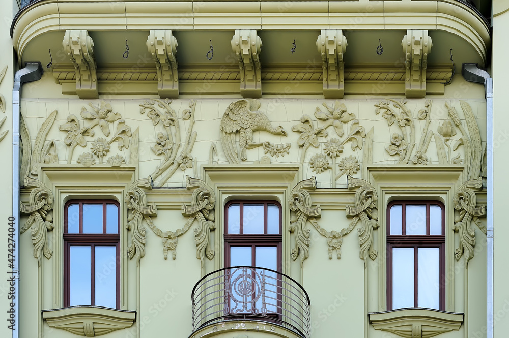 Obraz premium Fragment of ornate old building in Odesa Ukraine