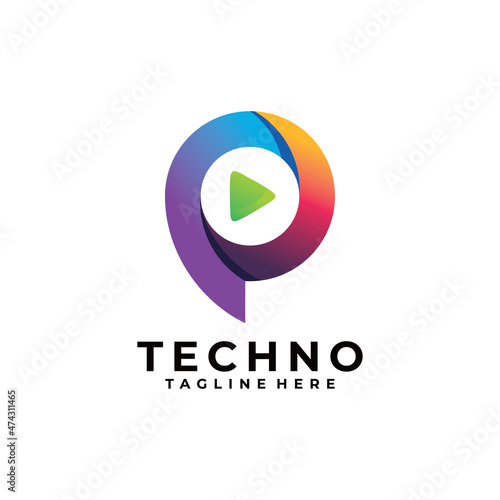 play logo icon with p letter