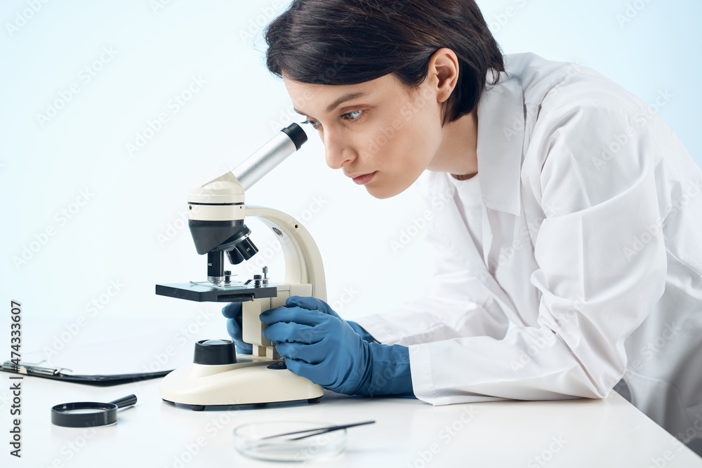 laboratory assistant chemical solutions biologist research study light background laboratory assistant chemical solutions biologist research study light background