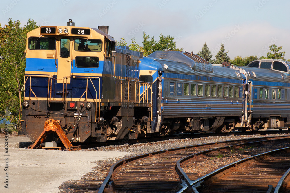 Obraz premium old train on the railway