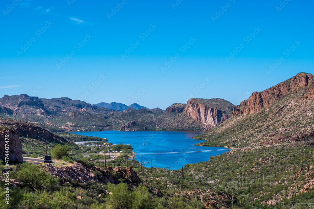 A gorgeous view of the natural landscape in Apache Junction, Arizona