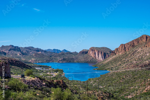 A gorgeous view of the natural landscape in Apache Junction, Arizona © Cavan