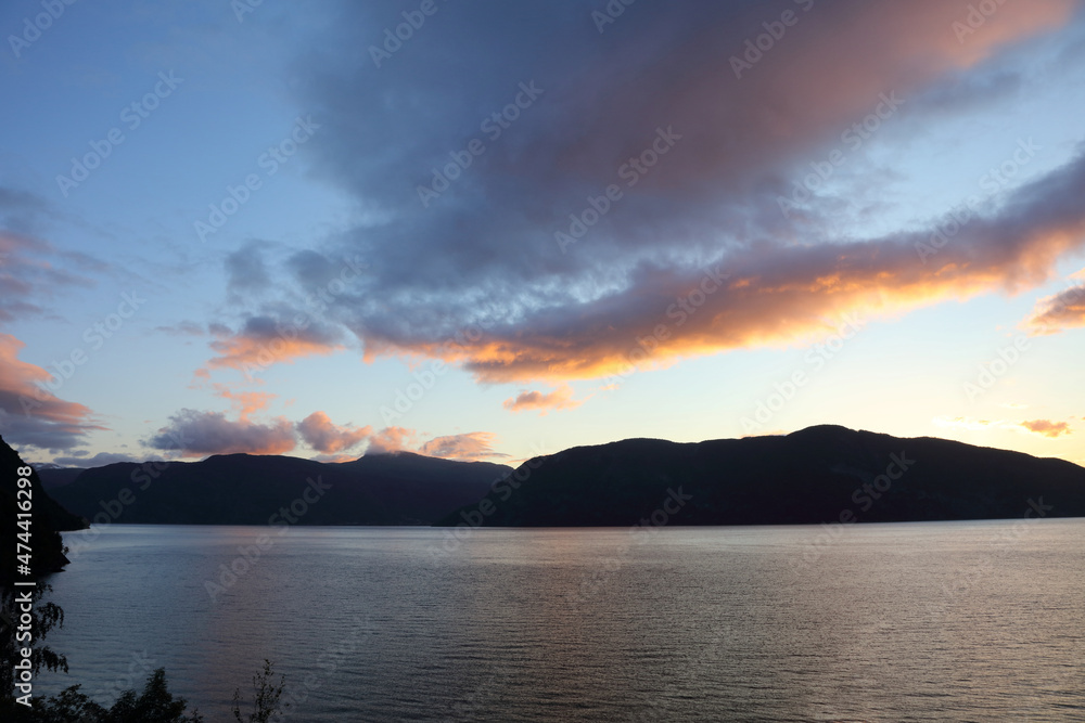 Sonnenaufgang - Sognefjord bei Fresvik / Sunrise - Sognefjorden near Fresvik /