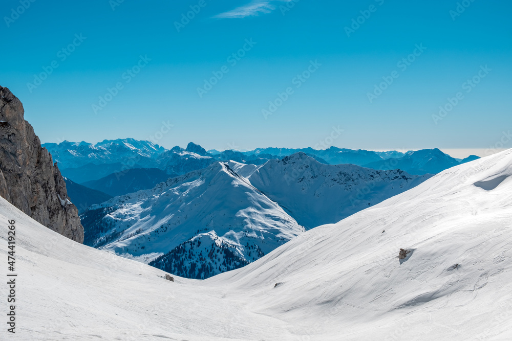 Obraz premium Ski mountaineering in the valley of Chianevate, Carnic Alps, Friuli-Venezia Giulia, Italy