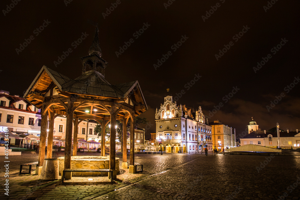 Miasto Rzeszów rynek główny - obrazy, fototapety, plakaty 