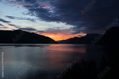 Sonnenaufgang - Sognefjord bei Fresvik   Sunrise - Sognefjorden near Fresvik  