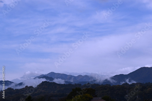Fototapeta Naklejka Na Ścianę i Meble -  雲と山