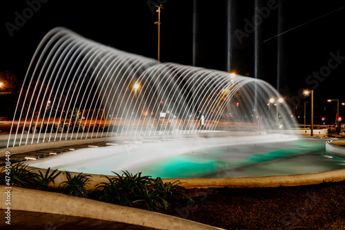Foto Atracción de agua en el Centro Comercial El Saler (Valencia-España)