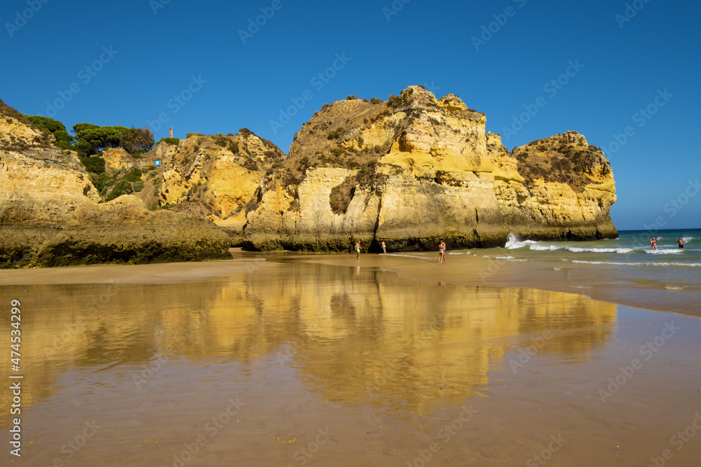Beach of the Three Brothers, Praia dos Tres Irmaos in Portimão, Algarve, Portugal