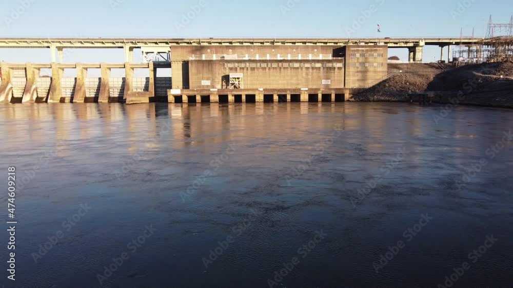 Low level aerial push in shot over the Tennessee River Towards the Chickamauga Hydroelectric Dam