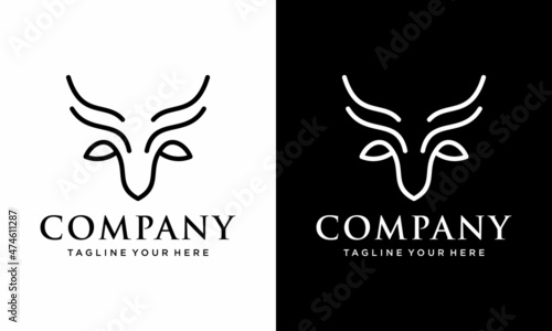 Simple Deer Logo Linear vector, Horns, , moose, Cervinae,muntjac, fallow deer, chital, Capreolinae, reindeer, chevrotains And deer Line Logo Design Illustration. on a black and white background.