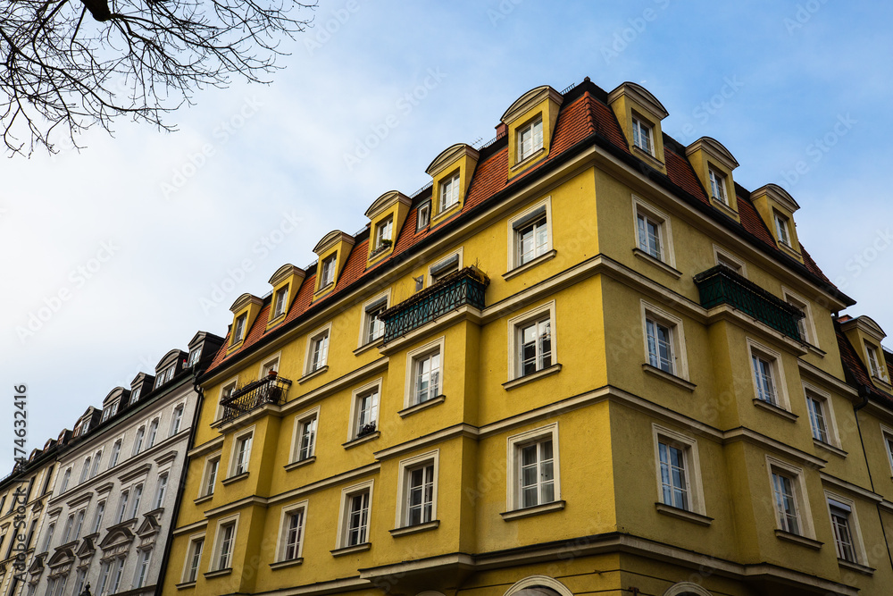 Fototapeta premium renovated old house in Munich