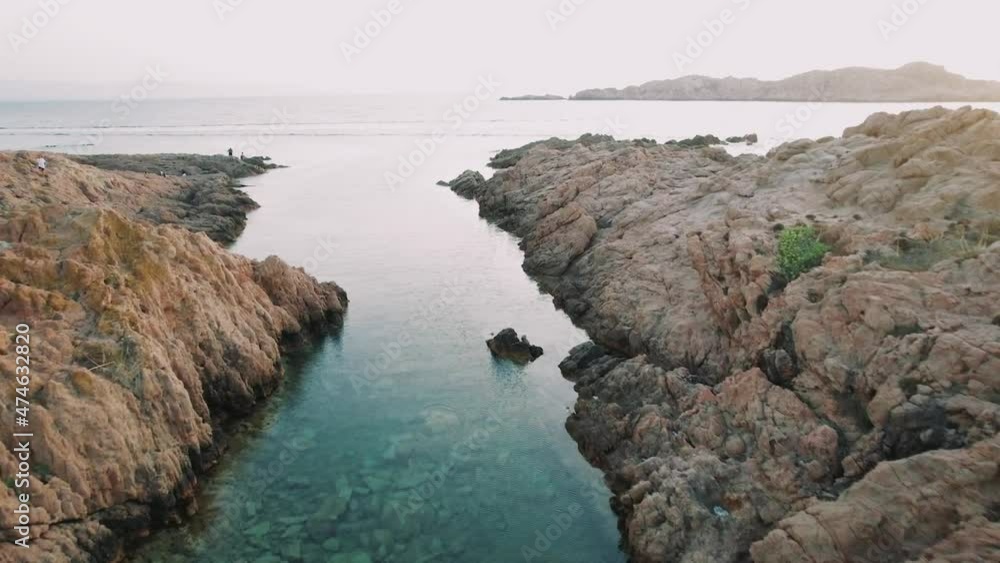 Isola Rossa (Sardegna) Isola Rossa (Sardegna)