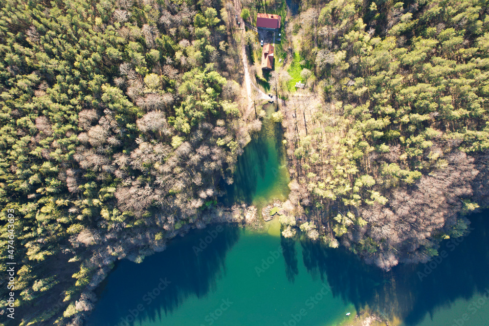 Naklejka premium Aerial spring evening view of sunny Green Lakes
