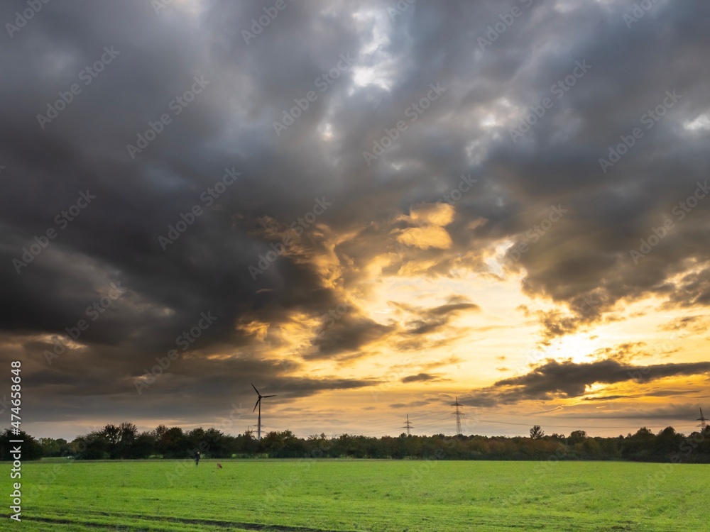 Obraz premium clouds over the field