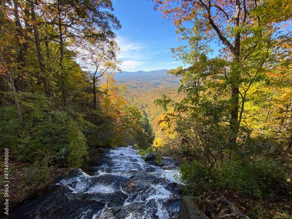 Obraz premium Georgia mountain waterfall