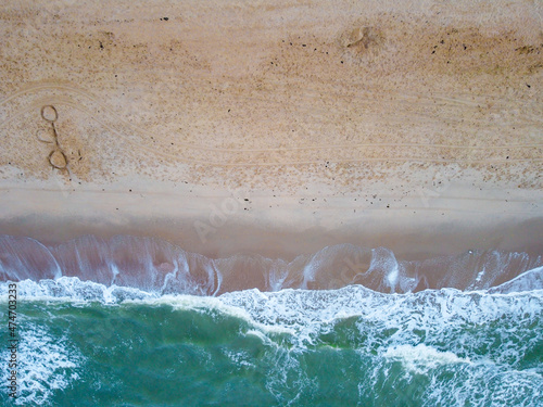 Wallpaper Mural waves on the beach Torontodigital.ca