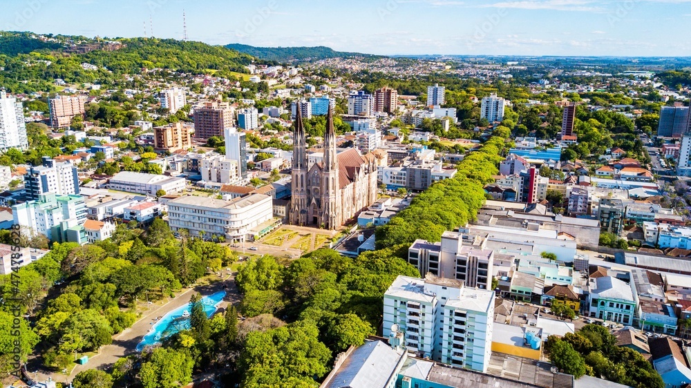 Obraz premium Santa Cruz do Sul RS. Aerial view of São João Batista cathedral, central square and Santa Cruz do Sul city center