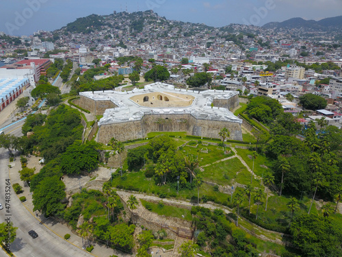 View of the fort of San Diego from the heights in the city of Acapulco