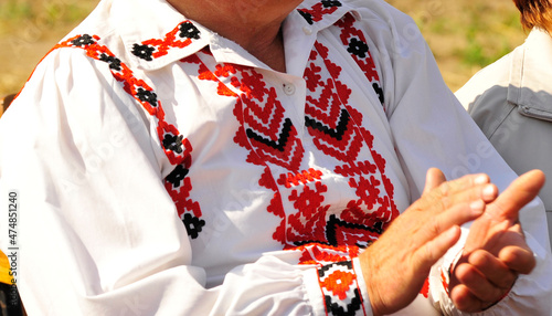 belorussian national costumes © Sergey