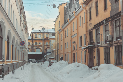 View of Moscatelny lane in Saint Petersburg on a sunny winter day © Orlovskaya