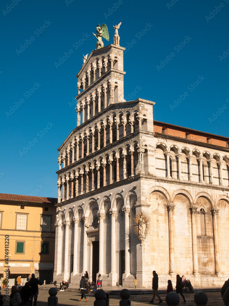 Italia, Toscana, la città di Lucca. The church of San Michele in Foro.