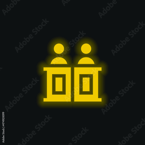 Advocate yellow glowing neon icon