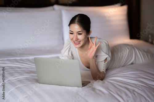 sexy Asian woman business p...