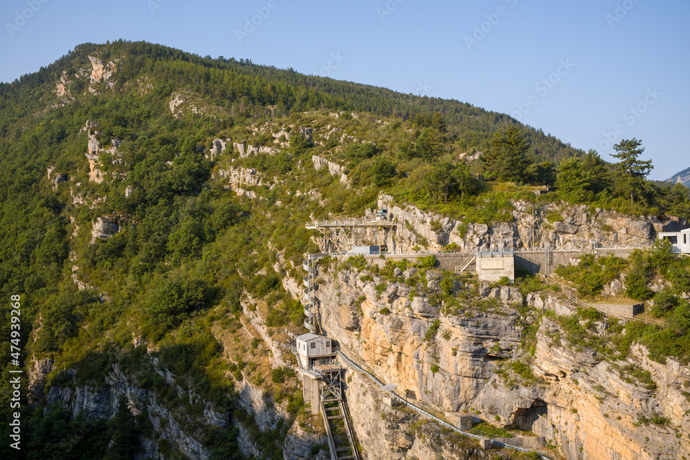 Fototapeta premium The mountains above the Barrage de Castillon in Europe, France, Provence Alpes Cote dAzur, Var, in summer, on a sunny day.