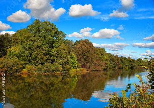 river, water, sky, lake, landscape, nature, forest, tree, reflection, green, summer, blue, trees, clouds, autumn, cloud, park, scene, beautiful, grass, view, beauty, scenery, mountain, pond