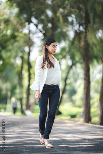 young Asian business woman ...