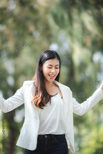 young Asian business woman ...