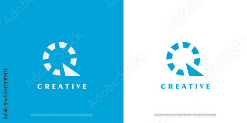 Letter Q modern logo icon design template elements