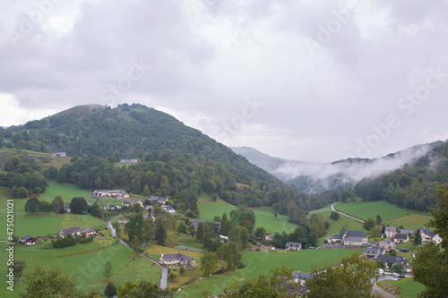 asque village de montagne photo