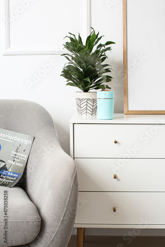 Modern humidifier and house...