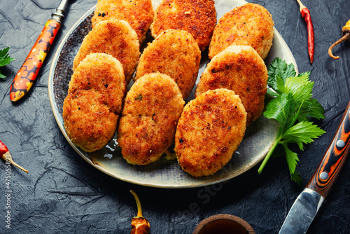 Grilled silver carp and fish cutlets