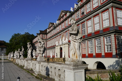 Skulpturen vor Schloss Wolfenbüttel © Falko Göthel
