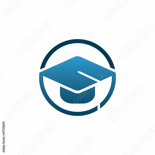 circle edication bachelor hat logo design