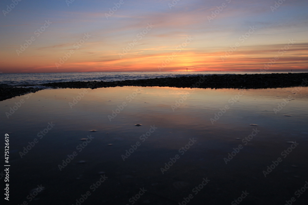 Agon-Coutainville, Normandie, France - coucher de soleil, mer, oiseaux