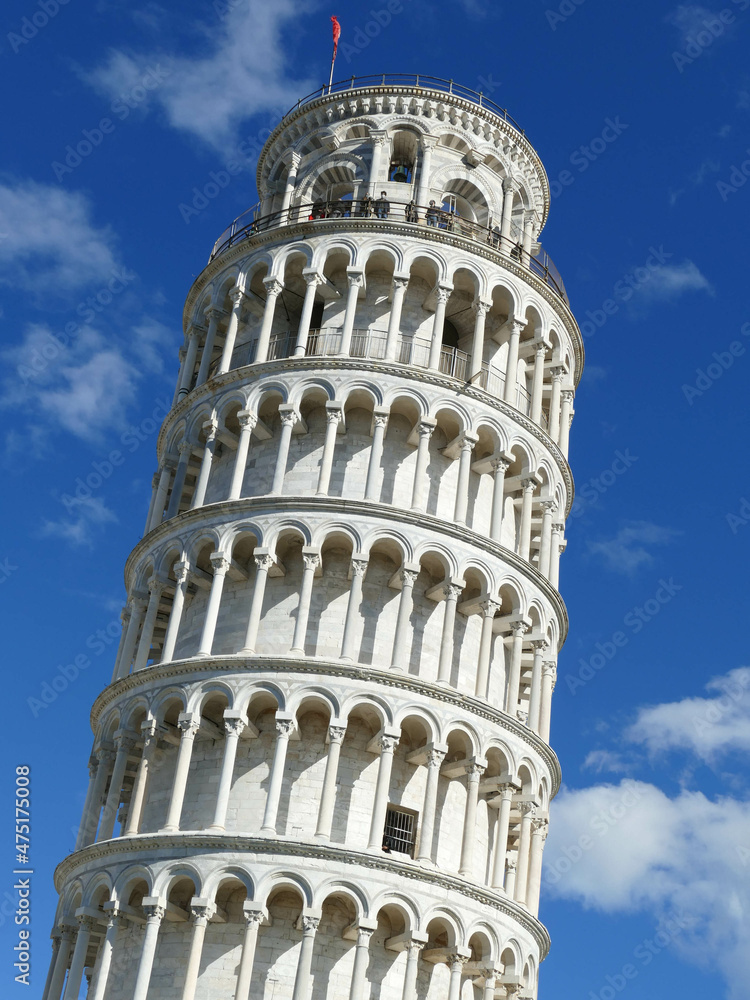 Leaning tower of Pisa  Romanesque architecture