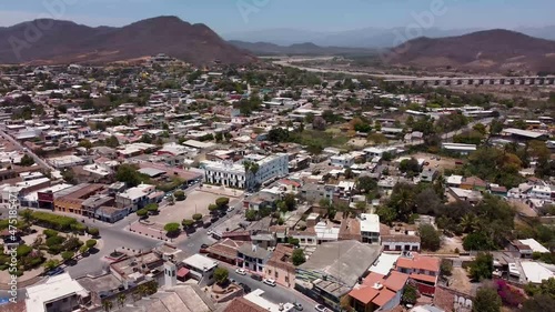 Poblado de El Rosario en Sinaloa Mexico, Al fondo  Puente,  Cerros. al frente Casas. Toma hecha con DJI Mini2 photo