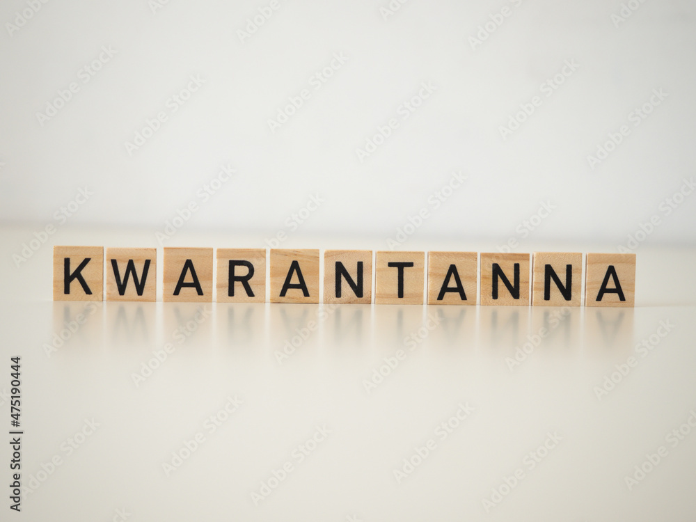 Kwarantanna - napis z drewnianych kostek, covid 19, Kwarantanna - napis z drewnianych kostek, covid 19,